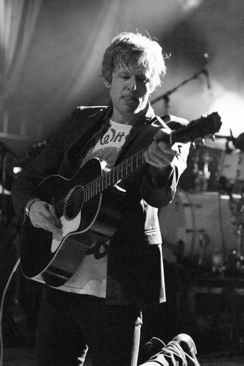 Spoon @ Vooruit te Gent, picture 43, photographed by Guy Danneels - FrontView Magazine
