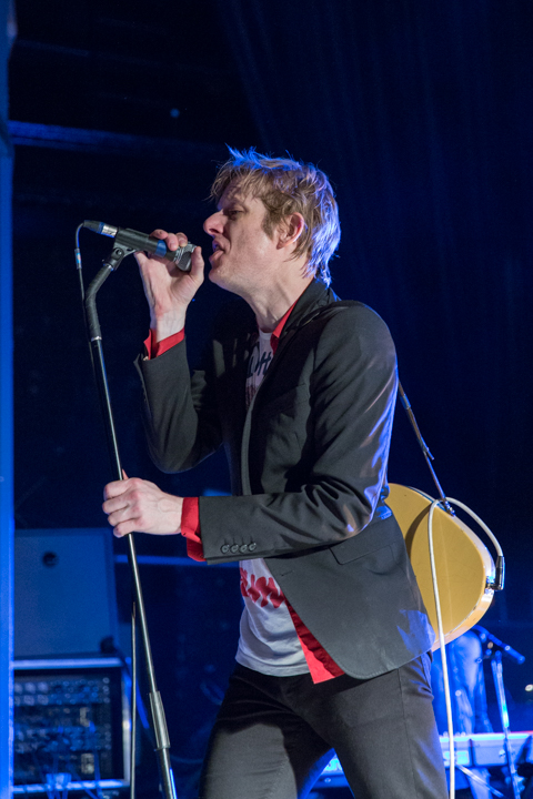 Spoon @ Vooruit te Gent, picture 52, photographed by Guy Danneels - FrontView Magazine