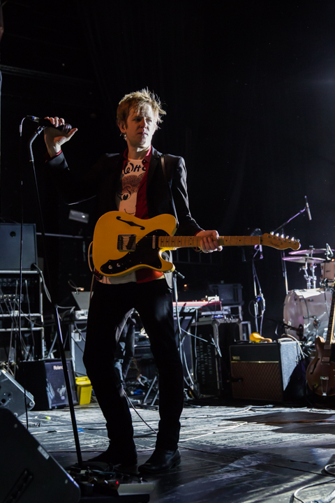 Spoon @ Vooruit te Gent, picture 57, photographed by Guy Danneels - FrontView Magazine