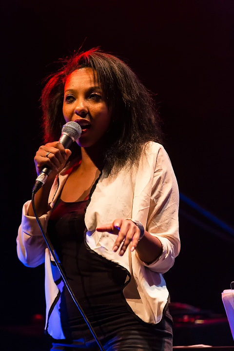 Fiona Zemmeny @ De Vieze Gasten, picture 17, photographed by Edwin Houdevelt - FrontView Magazine