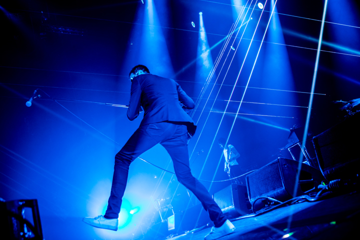 Kasabian @ Vorst Nationaal, picture 10, photographed by Dorien Goetschalckx - FrontView Magazine