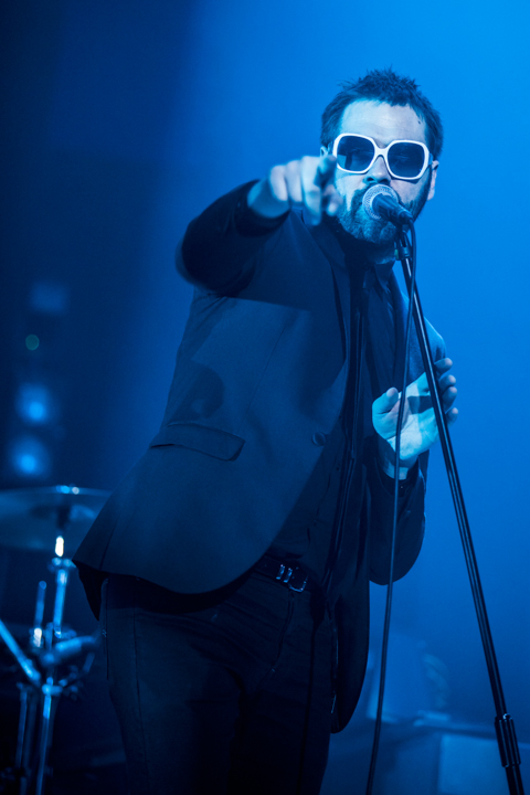 Kasabian @ Vorst Nationaal, picture 22, photographed by Dorien Goetschalckx - FrontView Magazine