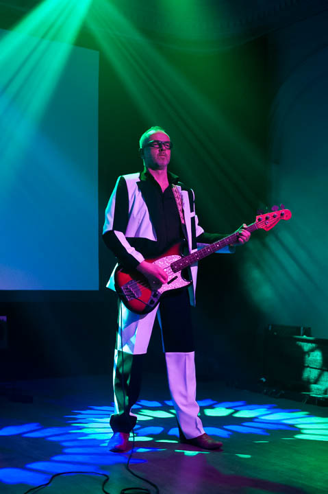 Ringel-S @ De Casino - Sint-Niklaas, picture 6, photographed by Davy Vissers - FrontView Magazine