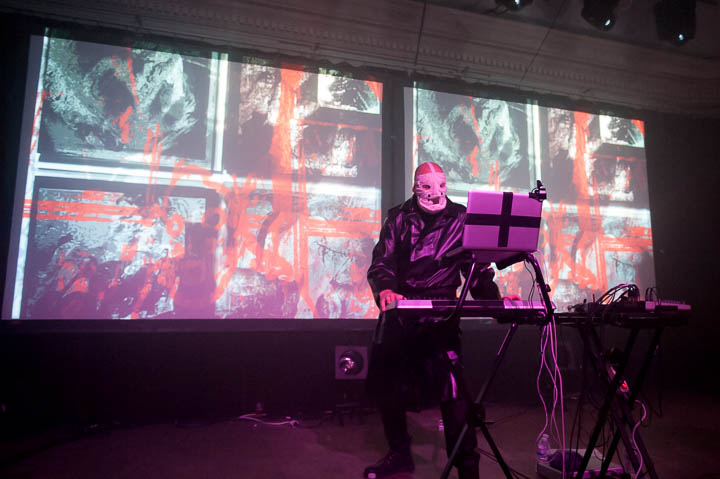 The Klinik @ De Casino - Sint-Niklaas, picture 9, photographed by Davy Vissers - FrontView Magazine