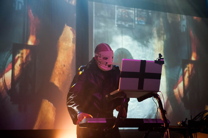 The Klinik @ De Casino - Sint-Niklaas, picture 17, photographed by Davy Vissers - FrontView Magazine