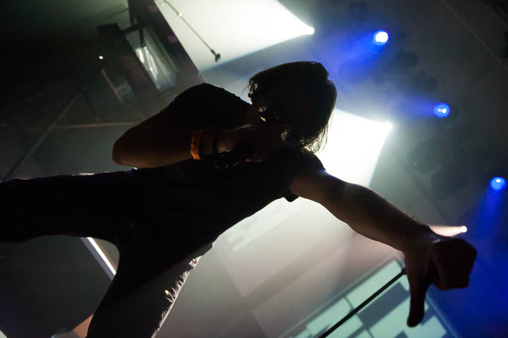 The Neon Judgement @ De Casino - Sint-Niklaas, picture 12, photographed by Davy Vissers - FrontView Magazine