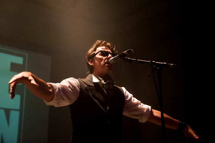 The Neon Judgement @ De Casino - Sint-Niklaas, picture 15, photographed by Davy Vissers - FrontView Magazine