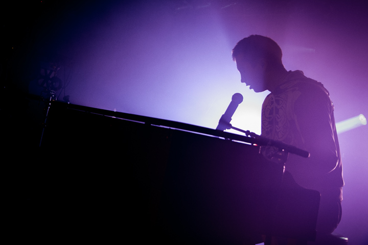 21 Pilots @ Trix Club, picture 13, photographed by Tom Stessens - FrontView Magazine