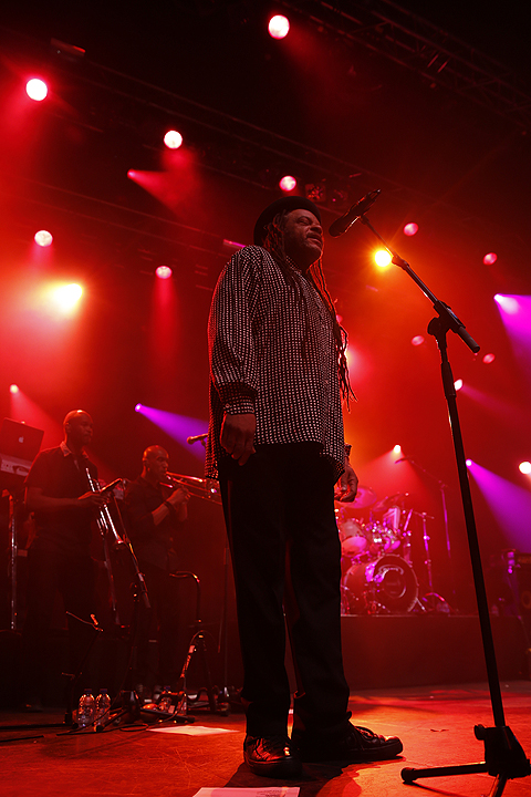 UB40 @ 013 @ 013 Tilburg, picture 12, photographed by Marc Stoffels - FrontView Magazine