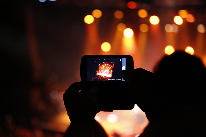 UB40 @ 013 @ 013 Tilburg, picture 13, photographed by Marc Stoffels - FrontView Magazine