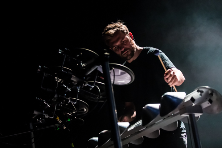 Vaults @ Vorst Nationaal, picture 1, photographed by Dorien Goetschalckx - FrontView Magazine