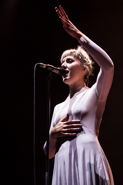 Vaults @ Vorst Nationaal, picture 9, photographed by Dorien Goetschalckx - FrontView Magazine