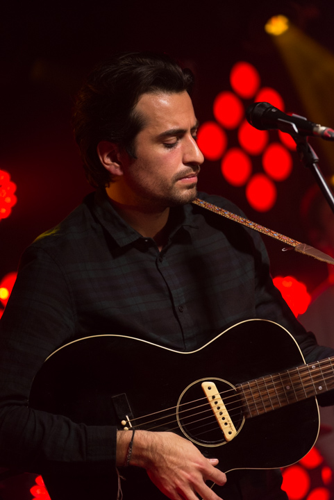 Dotan @ Qube QMusic, foto 18, foto's door Johan Van Buggenhout - FrontView Magazine