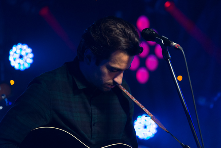 Dotan @ Qube QMusic, foto 21, foto's door Johan Van Buggenhout - FrontView Magazine