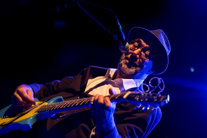 Fisher-Z @ Het Depot, Leuven, foto 6, foto's door Erik Olaerts - FrontView Magazine