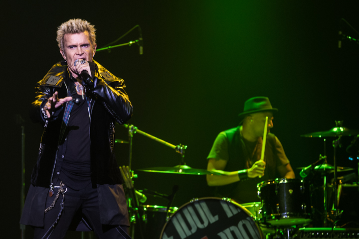 Billy Idol @ Koninklijk Circus, picture 3, photographed by Dorien Goetschalckx - FrontView Magazine