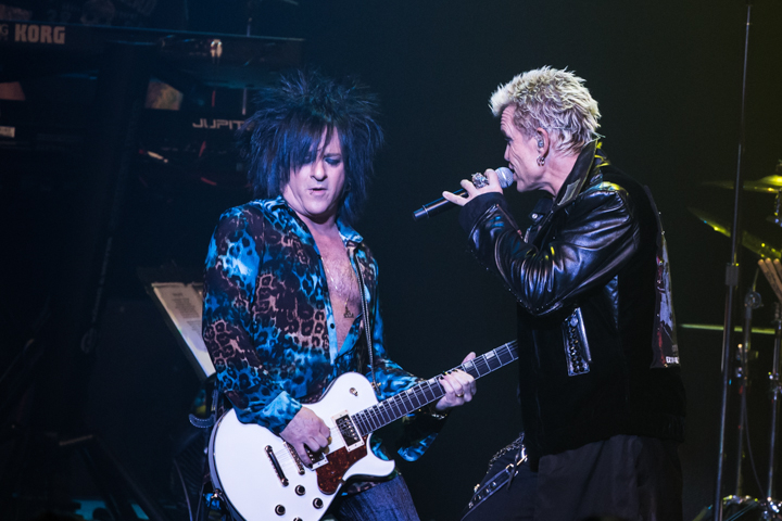 Billy Idol @ Koninklijk Circus, picture 5, photographed by Dorien Goetschalckx - FrontView Magazine