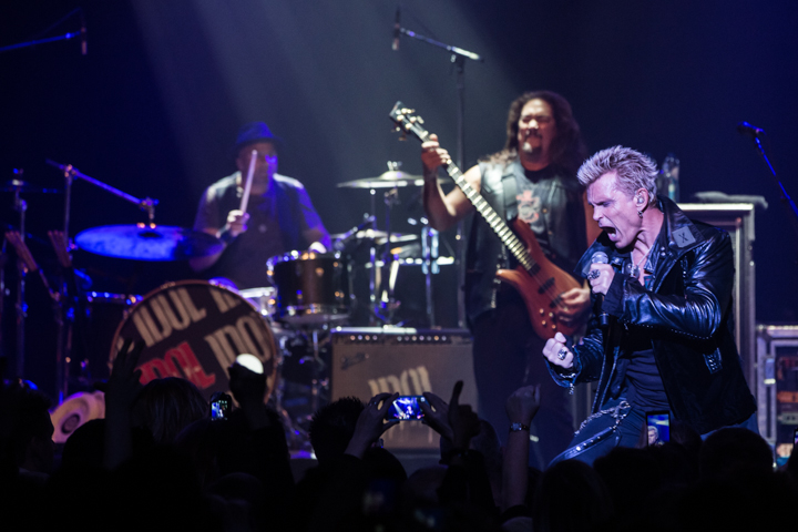 Billy Idol @ Koninklijk Circus, picture 10, photographed by Dorien Goetschalckx - FrontView Magazine