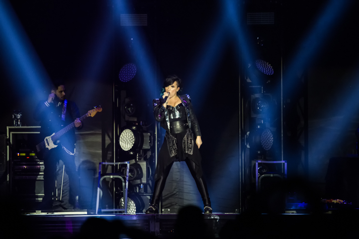 Demi Lovato @ Sportpaleis, picture 1, photographed by Dorien Goetschalckx - FrontView Magazine