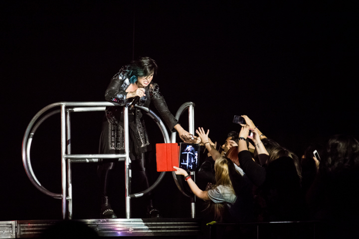 Demi Lovato @ Sportpaleis, picture 9, photographed by Dorien Goetschalckx - FrontView Magazine