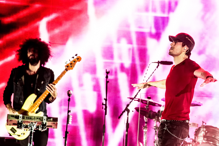 Enrique Iglesias @ Sportpaleis, picture 1, photographed by Dorien Goetschalckx - FrontView Magazine