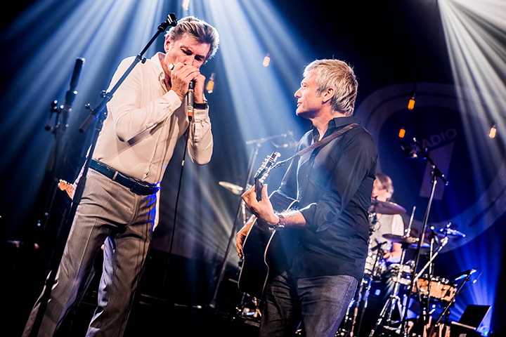 Radio 1 Sessie - Paul Michiels @ Trix, foto 4, foto's door Elke Briers - FrontView Magazine