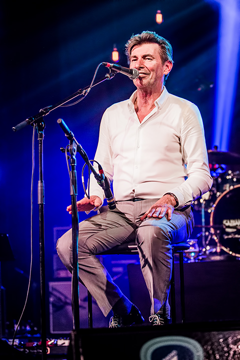 Radio 1 Sessie - Paul Michiels @ Trix, foto 23, foto's door Elke Briers - FrontView Magazine