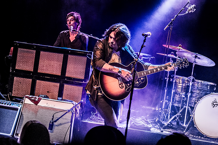 Waylon @ Mezz Breda, picture 4, photographed by Elke Briers - FrontView Magazine