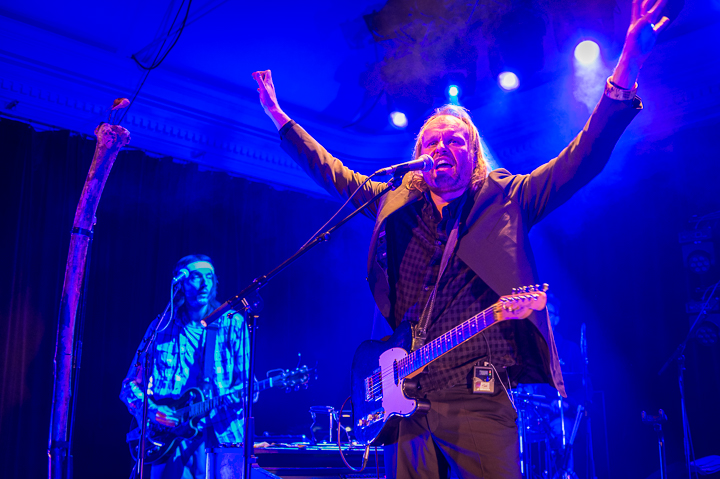 Admiral Freebee @ De Casino, Sint-Niklaas, picture 7, photographed by Jan van Hecke - FrontView Magazine