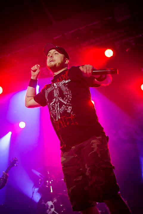 Hatebreed and supports @ De Mast Torhout, picture 2, photographed by Jef Matthee - FrontView Magazine