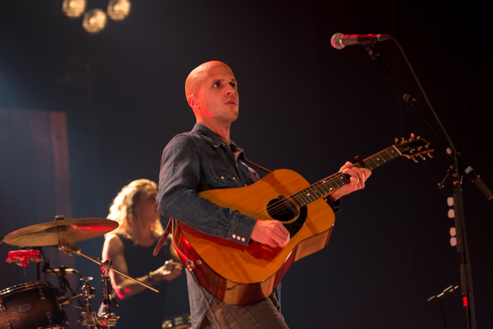 Milow @ AB Brussel, foto 6, foto's door Johan Van Buggenhout - FrontView Magazine