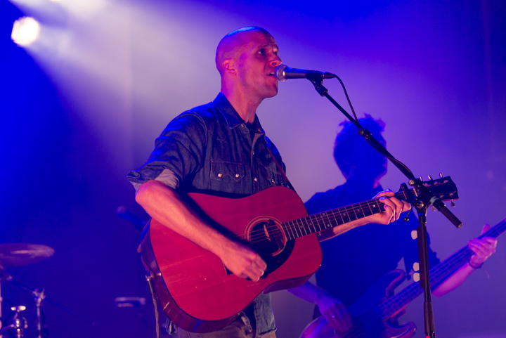 Milow @ AB Brussel, foto 16, foto's door Johan Van Buggenhout - FrontView Magazine