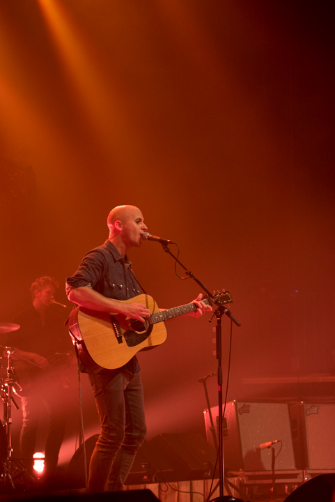 Milow @ AB Brussel, foto 22, foto's door Johan Van Buggenhout - FrontView Magazine