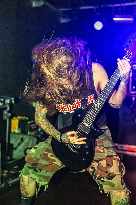 Suicide Silence @ Trix, foto 6, foto's door Edwin Houdevelt - FrontView Magazine