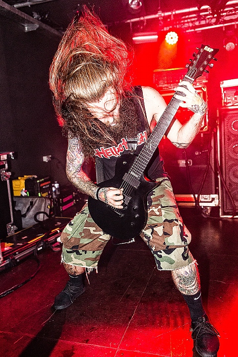 Suicide Silence @ Trix, foto 9, foto's door Edwin Houdevelt - FrontView Magazine
