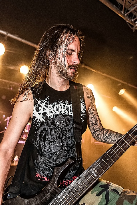 Suicide Silence @ Trix, foto 19, foto's door Edwin Houdevelt - FrontView Magazine