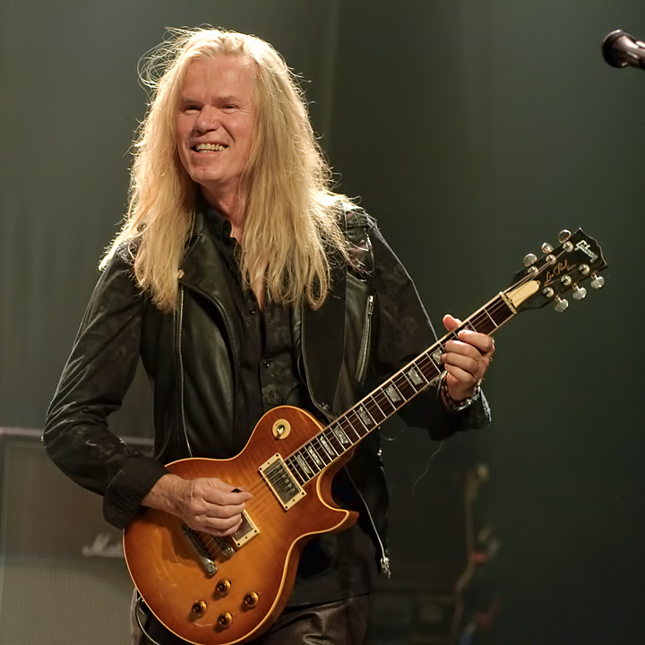 VandenBerg's Moonkings @ Bilzen, picture 4, photographed by Paul Nouwen - FrontView Magazine