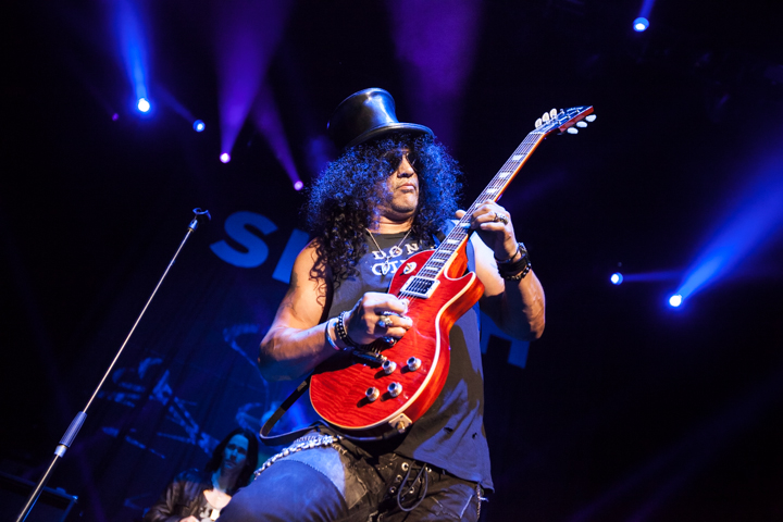 Slash featuring Myles Kennedy and The Conspirators @ Vorst Nationaal, foto 2, foto's door Dorien Goetschalckx - FrontView Magazine