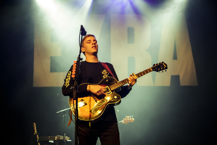 George Ezra @ Trix, picture 7, photographed by Tristan Herftijd - FrontView Magazine