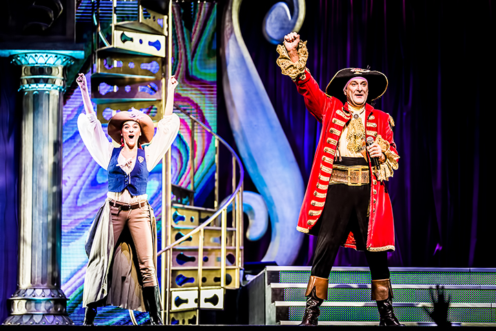 De Grote Sinterklaasshow 2014 @ Sportpaleis, foto 6, foto's door Elke Briers - FrontView Magazine