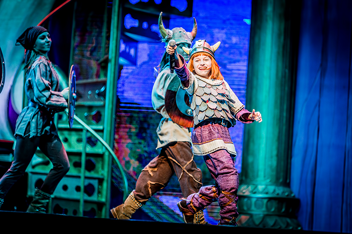 De Grote Sinterklaasshow 2014 @ Sportpaleis, foto 24, foto's door Elke Briers - FrontView Magazine