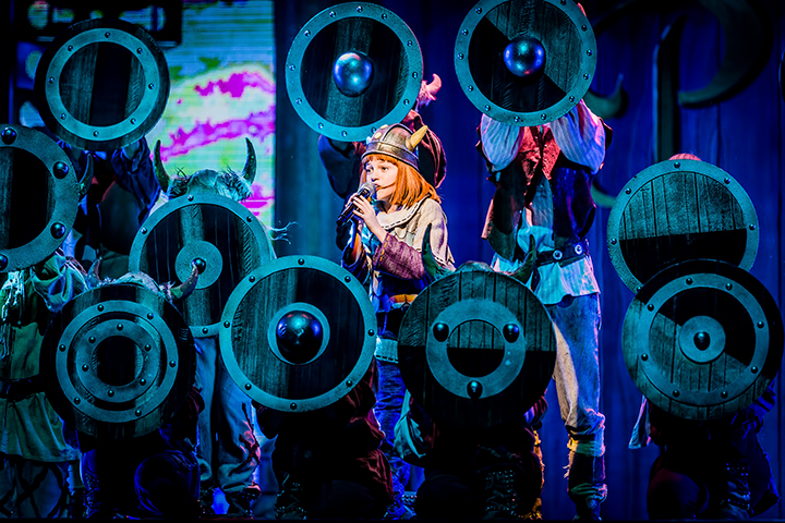 De Grote Sinterklaasshow 2014 @ Sportpaleis, foto 26, foto's door Elke Briers - FrontView Magazine