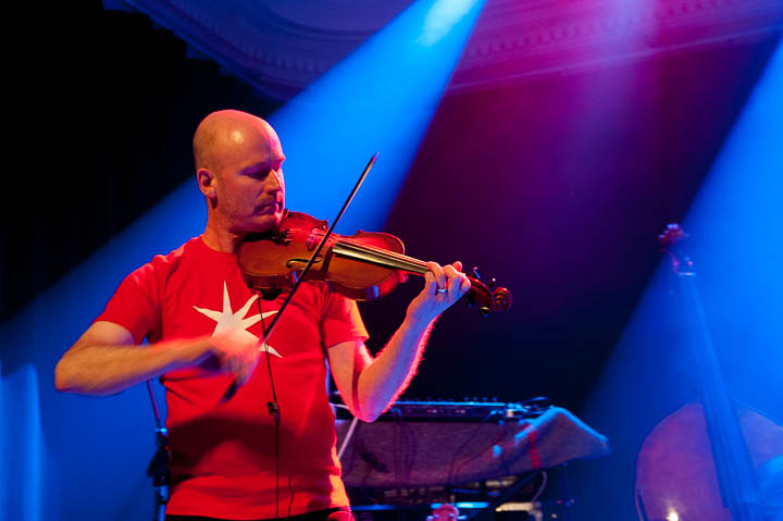 De Legende @ De Casino - Sint-Niklaas, picture 5, photographed by Davy Vissers - FrontView Magazine