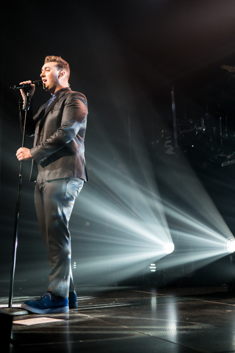 Sam Smith @ Ancienne Belgique, picture 2, photographed by Dorien Goetschalckx - FrontView Magazine