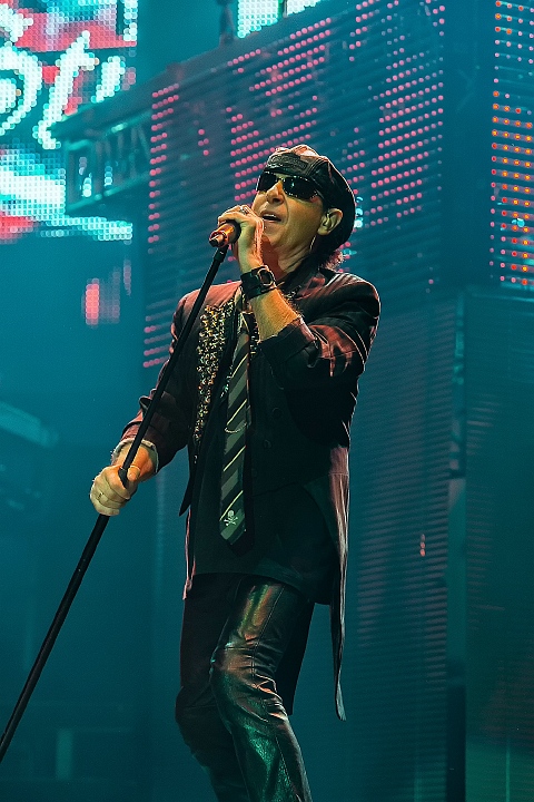 Scorpions @ Paleis 12, foto 2, foto's door Edwin Houdevelt - FrontView Magazine