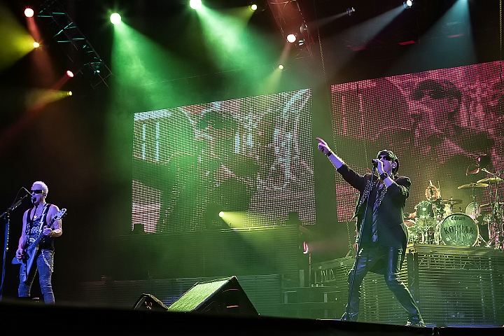 Scorpions @ Paleis 12, foto 18, foto's door Edwin Houdevelt - FrontView Magazine