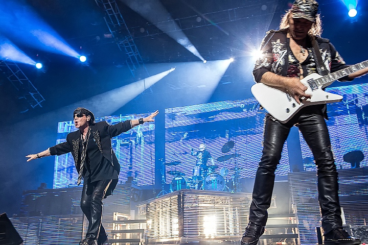 Scorpions @ Paleis 12, foto 36, foto's door Edwin Houdevelt - FrontView Magazine
