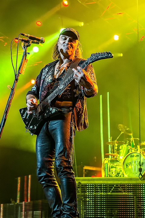 Scorpions @ Paleis 12, foto 38, foto's door Edwin Houdevelt - FrontView Magazine
