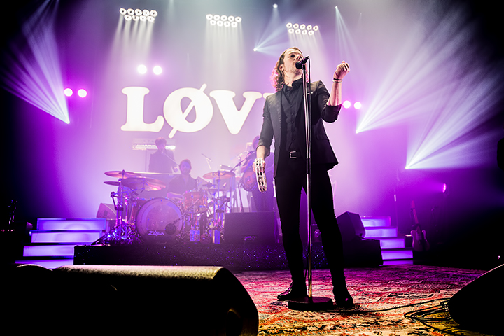 Julien Doré @ Ancienne Belgique, picture 19, photographed by Elke Briers - FrontView Magazine