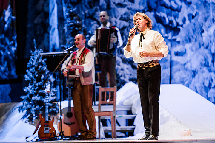 Hansi Hinterseer @ Ethias Arena, picture 1, photographed by Elke Briers - FrontView Magazine